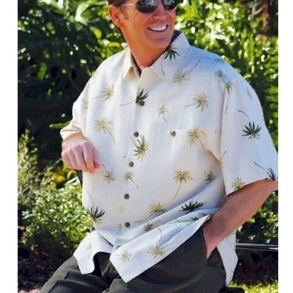 Luau Camp Shirt Men XL Hawaiian Silk Cotton Coconut Button Palm Trees Floral